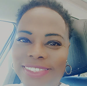 Meet your Posher, Pamela